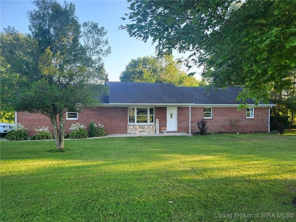 Property Photo:  13105 E State Road 160  IN 47126 