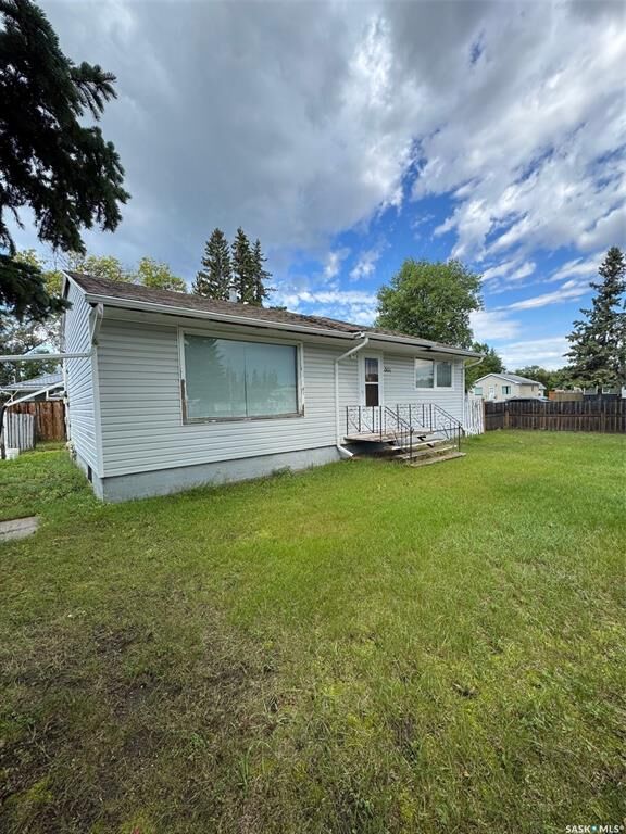 301 26th Street  Battleford SK S0M 0E0 photo