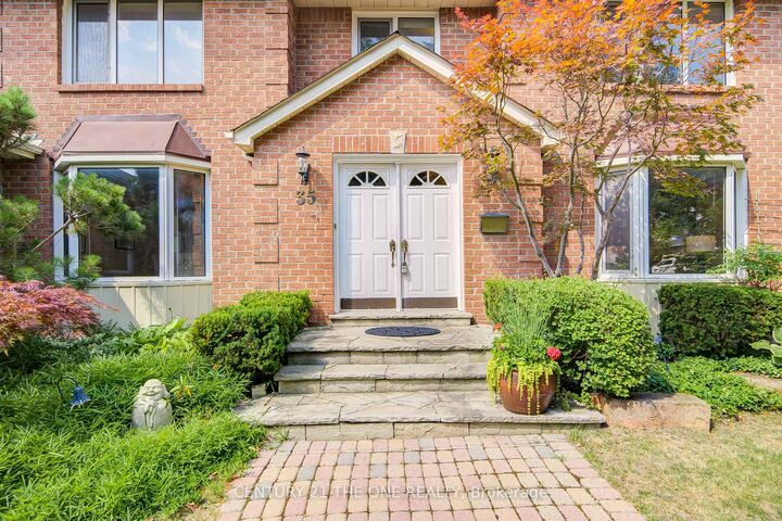 35 Ambleside Crescent  Markham ON L3R 7T2 photo