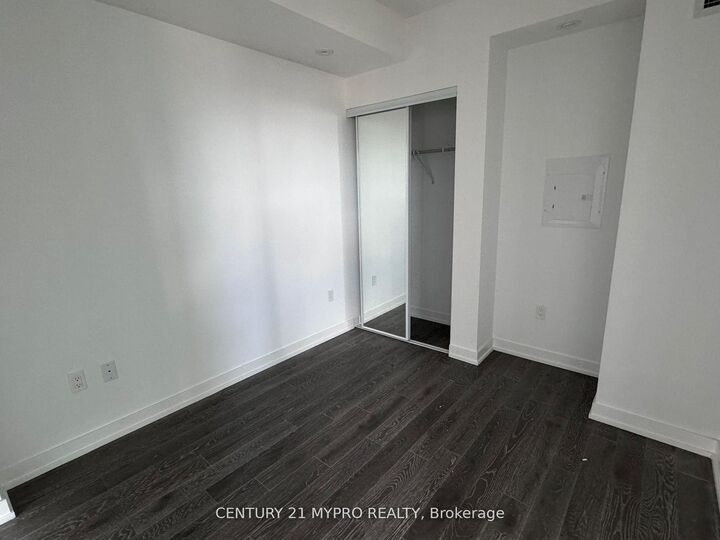 Photo de la propriété:  1 Yorkville Avenue 3603  ON M4W 0B1 
