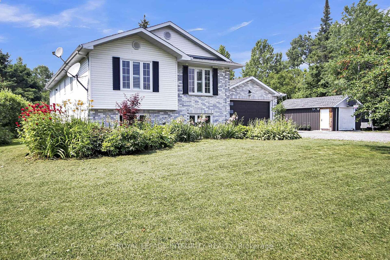 Property Photo: 3377 Paden Road ON K0A 2T0