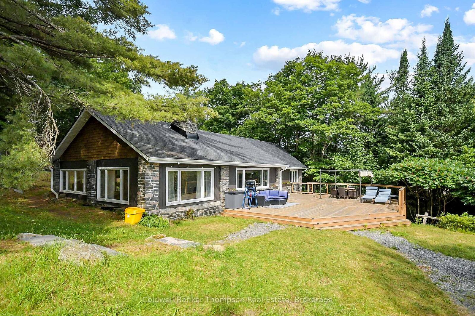 Property Photo: 179 Hoths Lane ON P0B 1L0