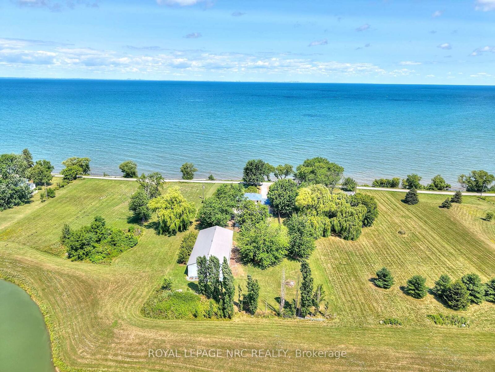 Property Photo: 4040 Lakeshore Road ON L0R 1B0