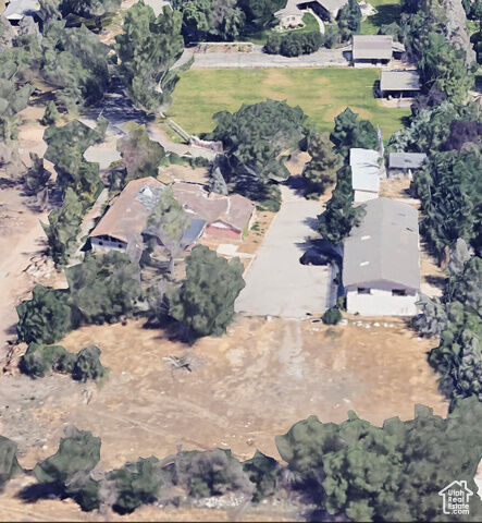 Property Photo: 6369 S Cobblerock Ln UT 84121