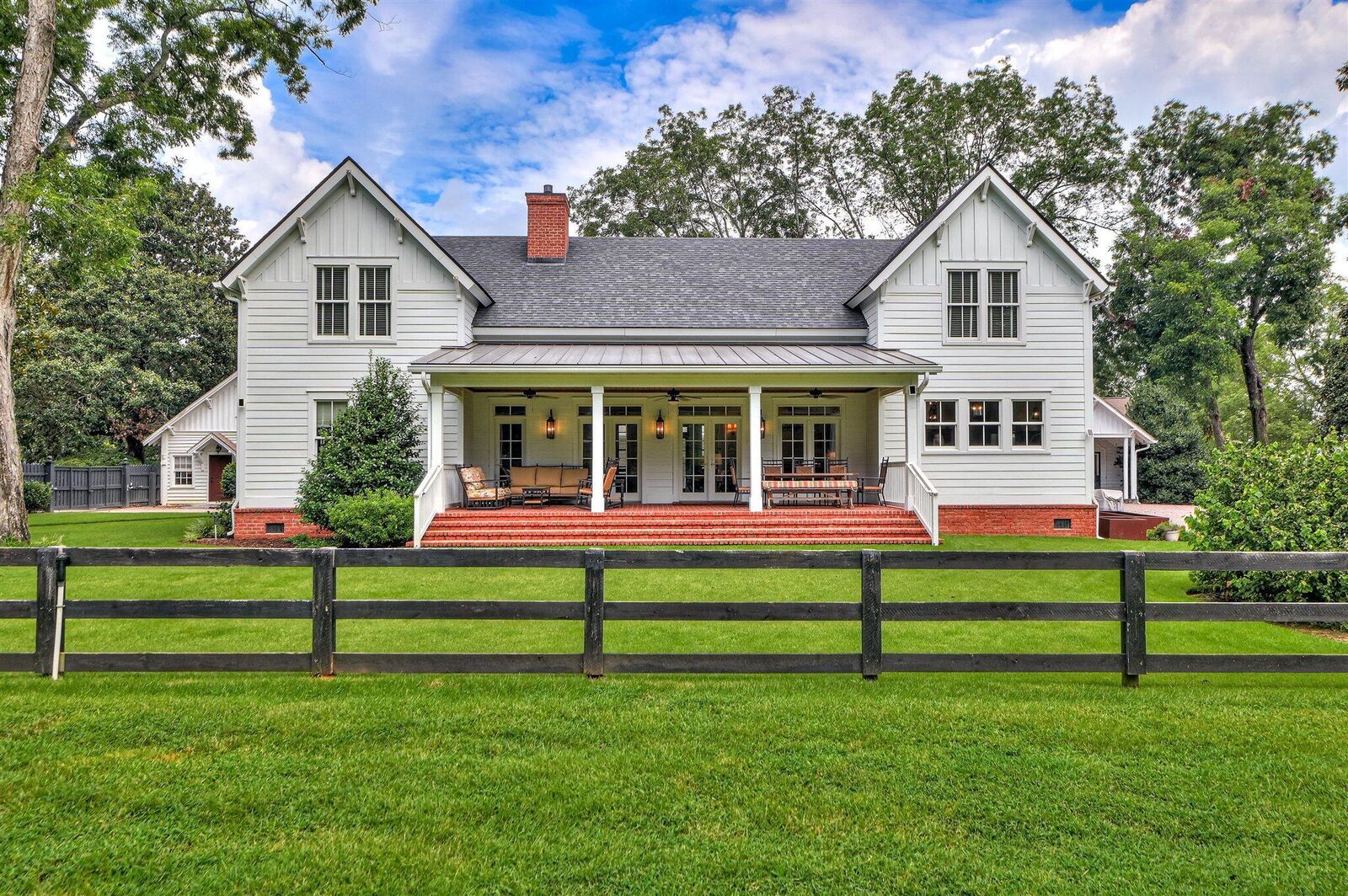 Property Photo:  248 Marion Street SE  SC 29801 