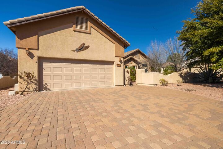 Property Photo:  5670 E La Privada Drive  AZ 86325 