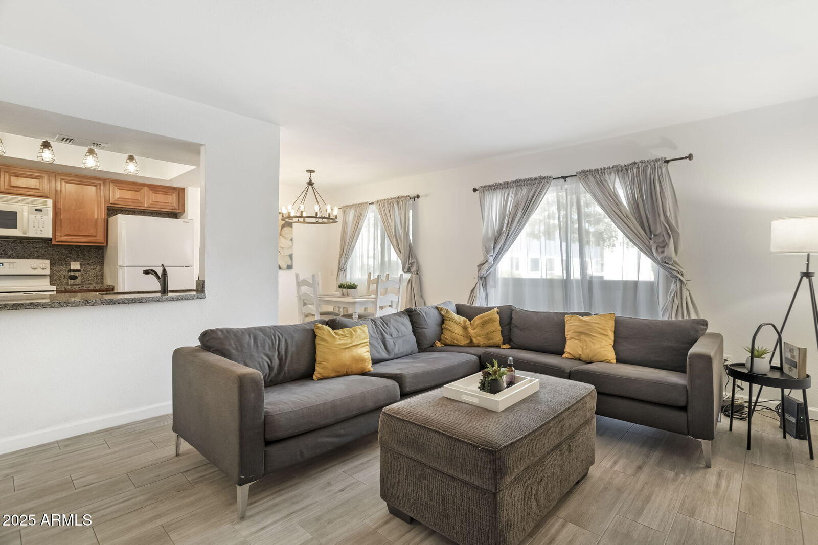 Property Photo: 616 S Hardy Drive 139 AZ 85281