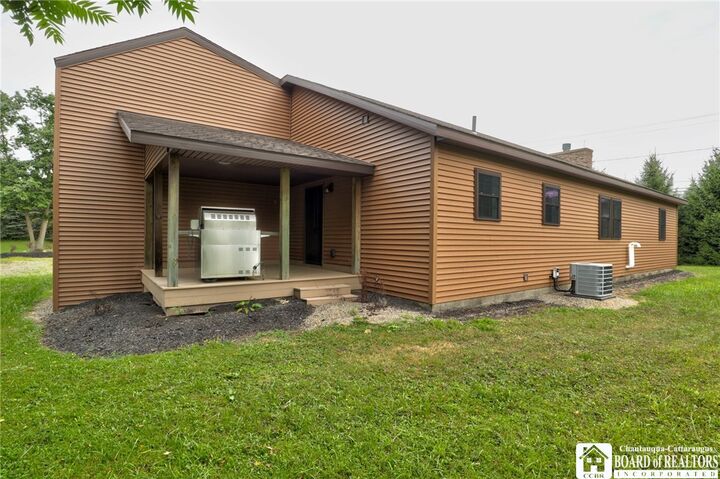 Property Photo: 5105 W Lake Road NY 14757
