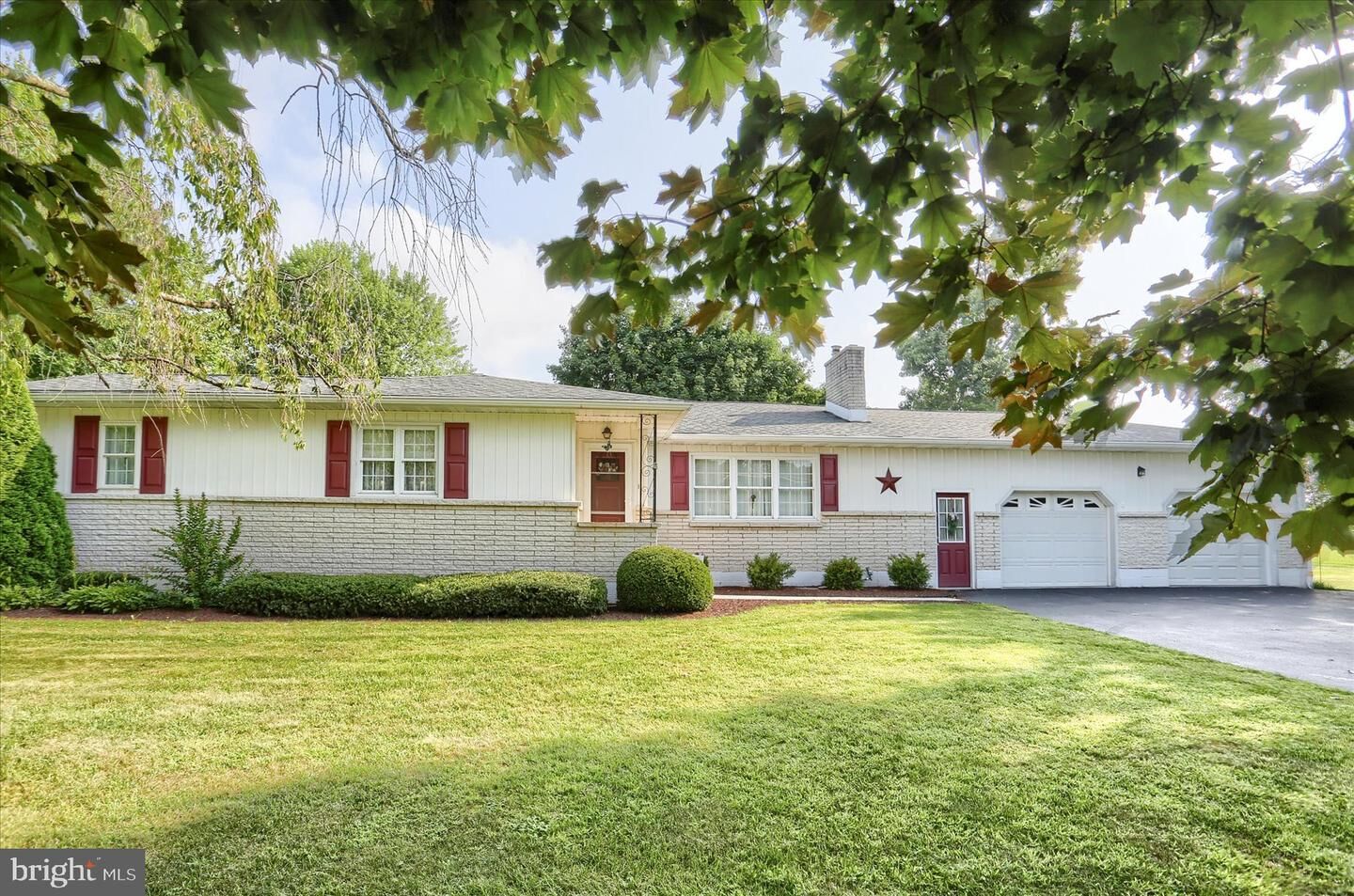 Property Photo:  1410 Upper Bermudian Road  PA 17324 