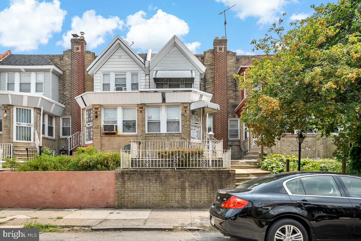 Property Photo:  5809 N 15th  PA 19141 