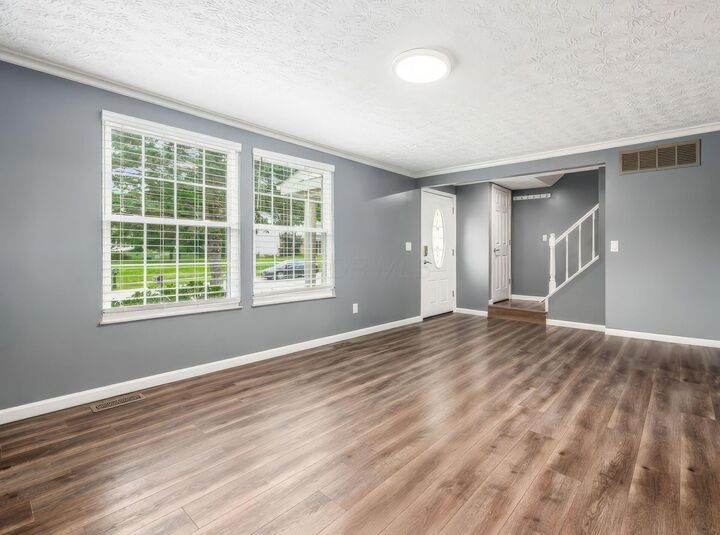 Property Photo:  305 Caro Lane  OH 43230 