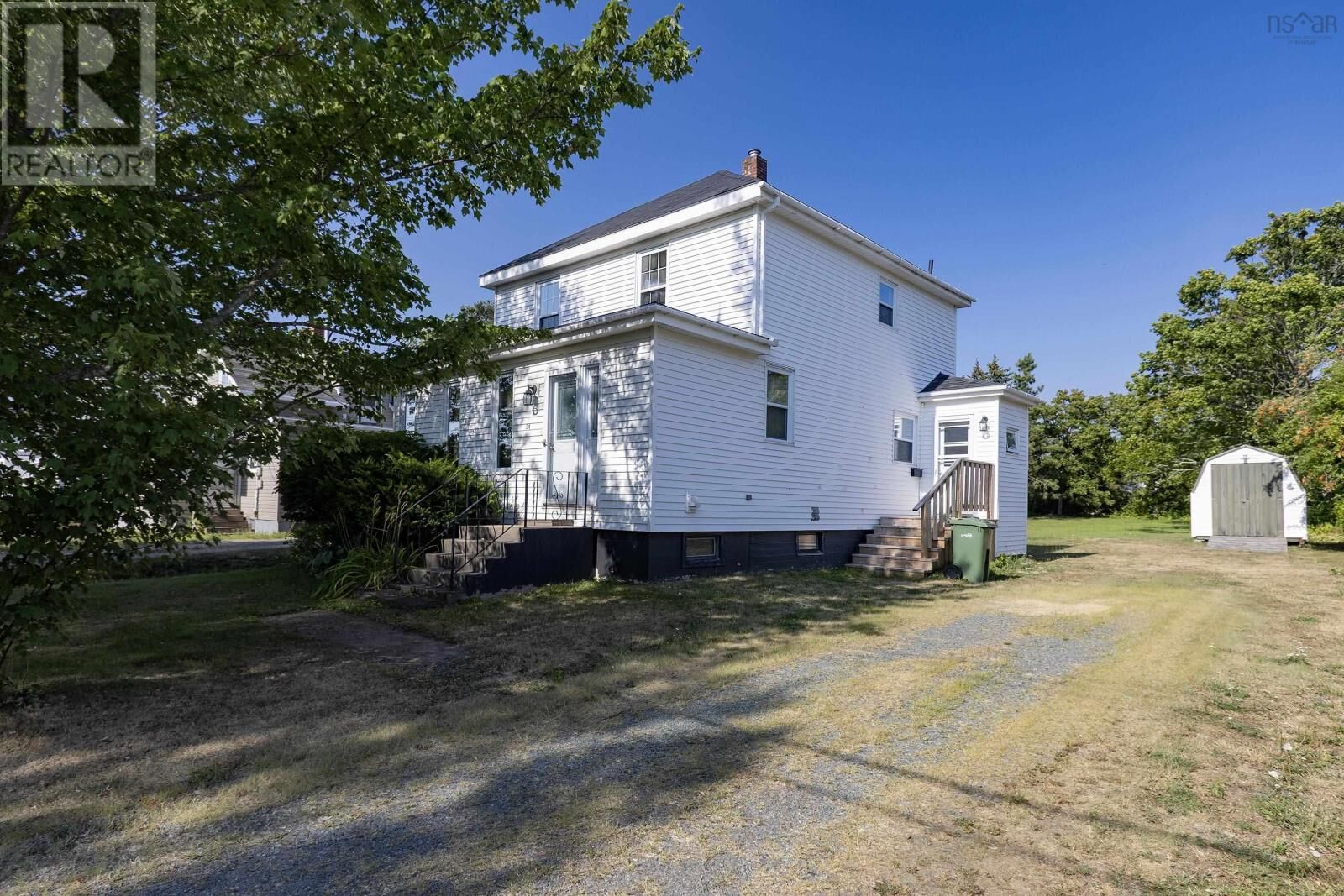 Photo de la propriété:  94 McFarlane Street  NS B0M 1X0 