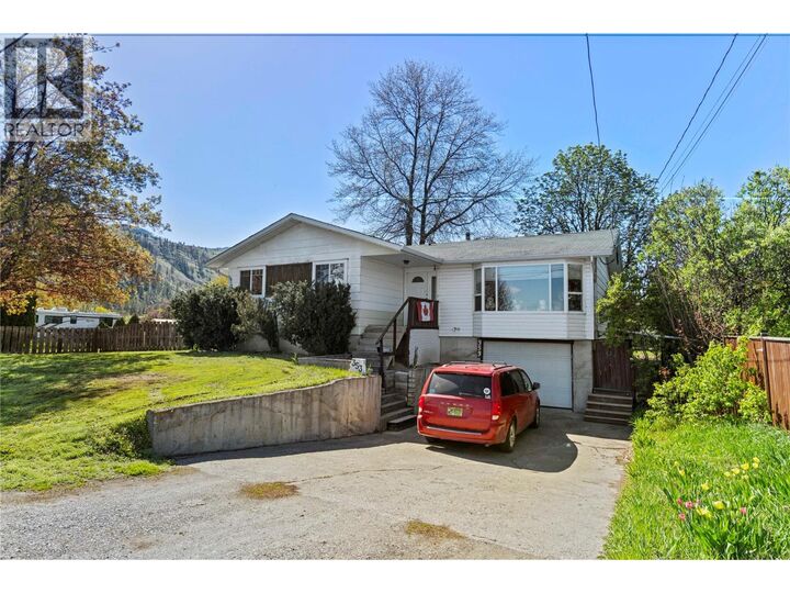 353 Reighmount Drive  Kamloops BC V2H 1M2 photo