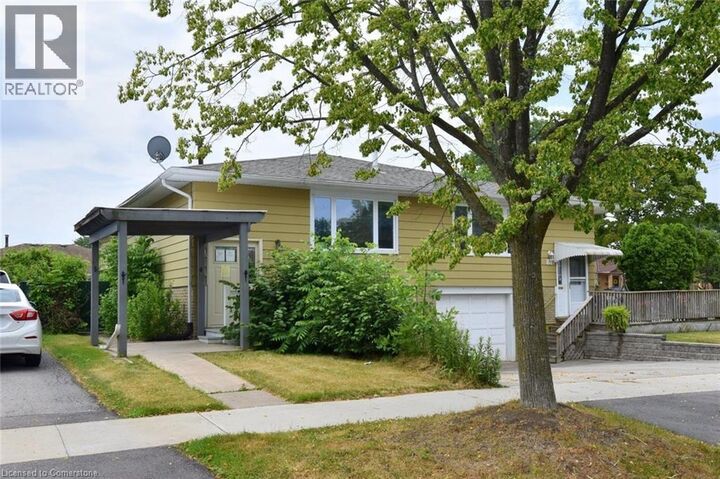 Property Photo:  79 Barrington Drive  ON L3C 5Z8 
