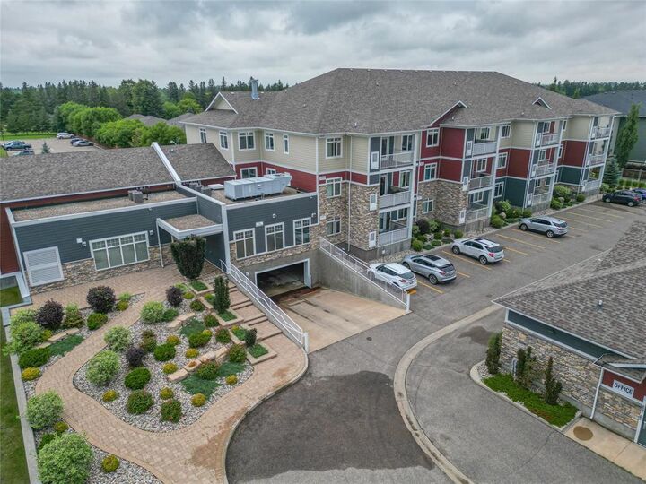 831 Braecrest Drive  Brandon MB R7C 1B1 photo