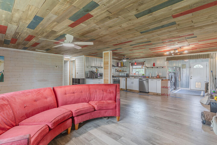 Property Photo:  8307 Cluster Road  FL 32404 