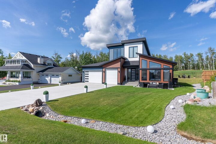 Property Photo: 55101 Ste. Anne Trail 621 AB T0E 1A1