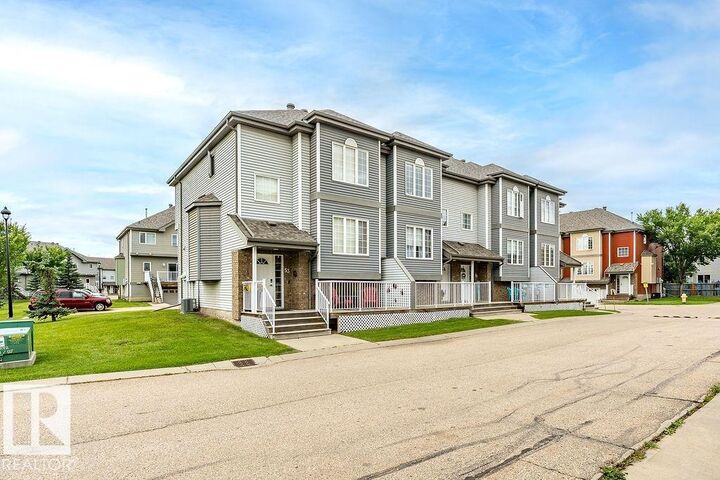 Property Photo:  5102 30 Avenue 54  AB T4X 0A9 