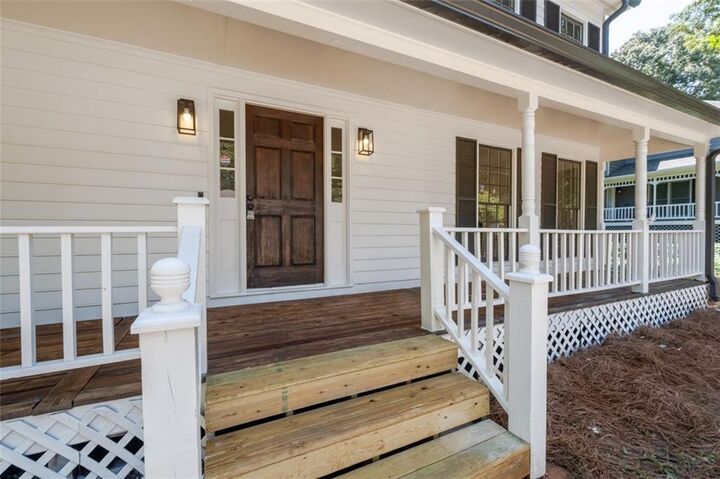 Property Photo: 4166 Riverhill Court NE GA 30075