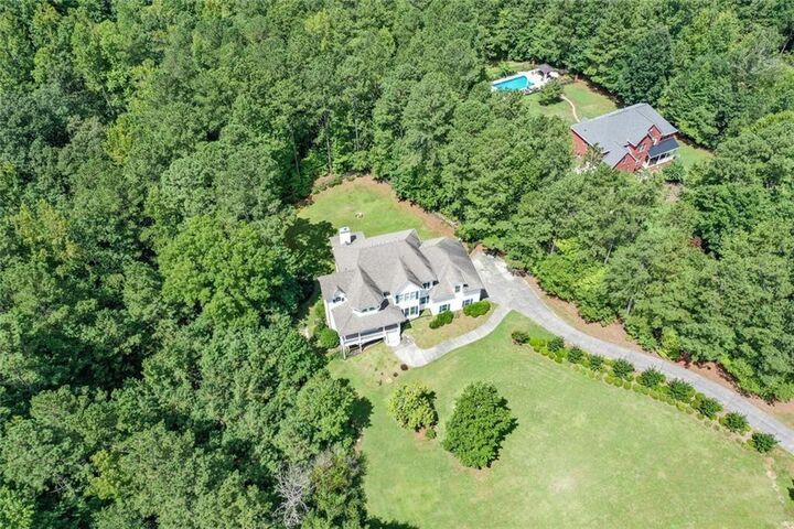 Property Photo: 177 Muriel Court GA 30132