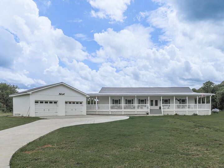 Property Photo:  191 Langford Road NE  GA 30734 