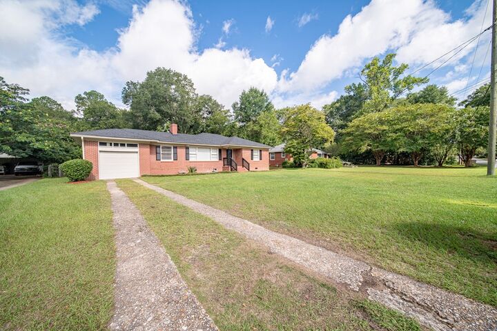 Property Photo:  1459 Alta Vista  GA 31907 