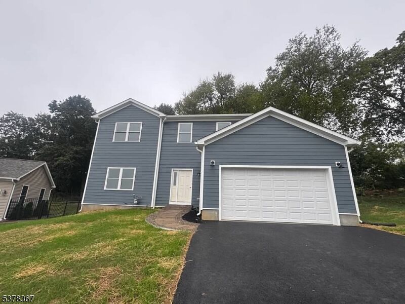 Property Photo:  9 Heather Hill Rd  NJ 07882 