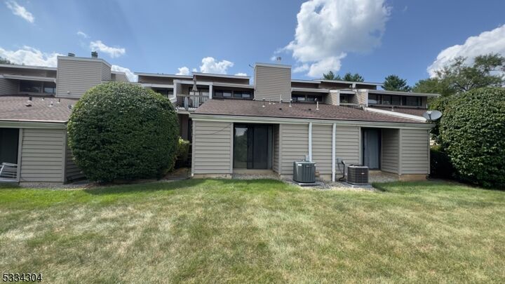 Property Photo:  5 Evergreen Dr  NJ 08809 