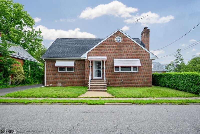 Property Photo:  10 Mary Ave  NJ 08863 