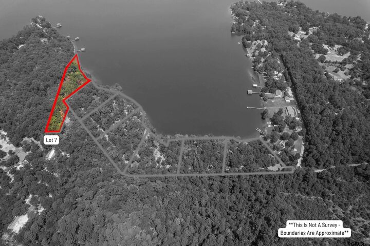 Property Photo: Lot 7 Big Oaks TX 75451