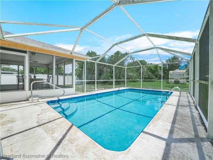 Property Photo: 3323 Romeo Street FL 33872