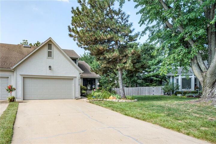 Property Photo:  12112 England Street  KS 66213 