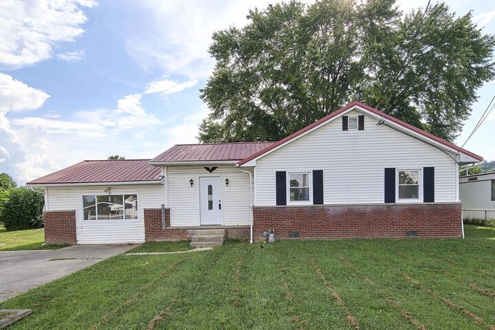 2210 1st Street  Culloden WV 25510 photo