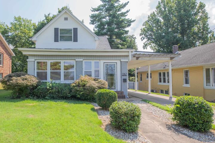 Property Photo:  1357 Mesker Park Drive  IN 47720 