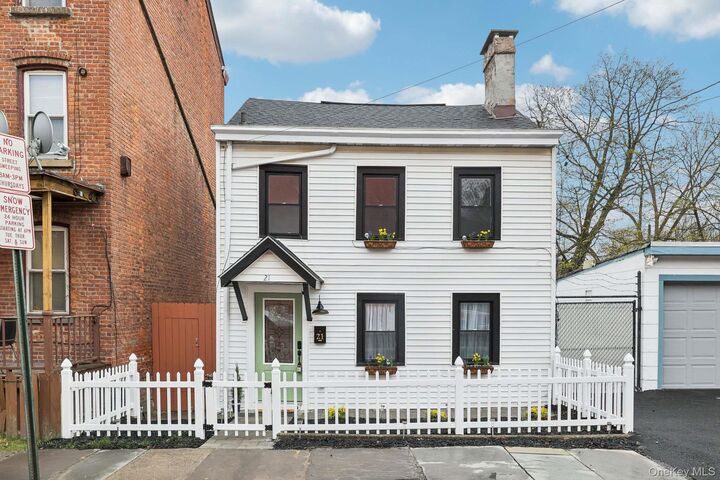 21 Carter Street  Newburgh NY 12550 photo