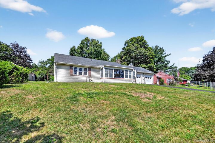 Property Photo:  111 Apple Lane Drive  NY 10940 