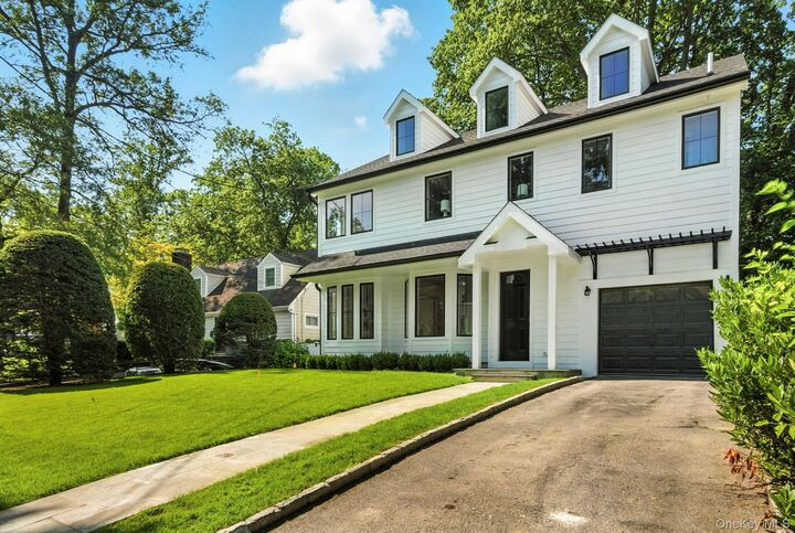 Property Photo:  14 Shady Lane  NY 10583 