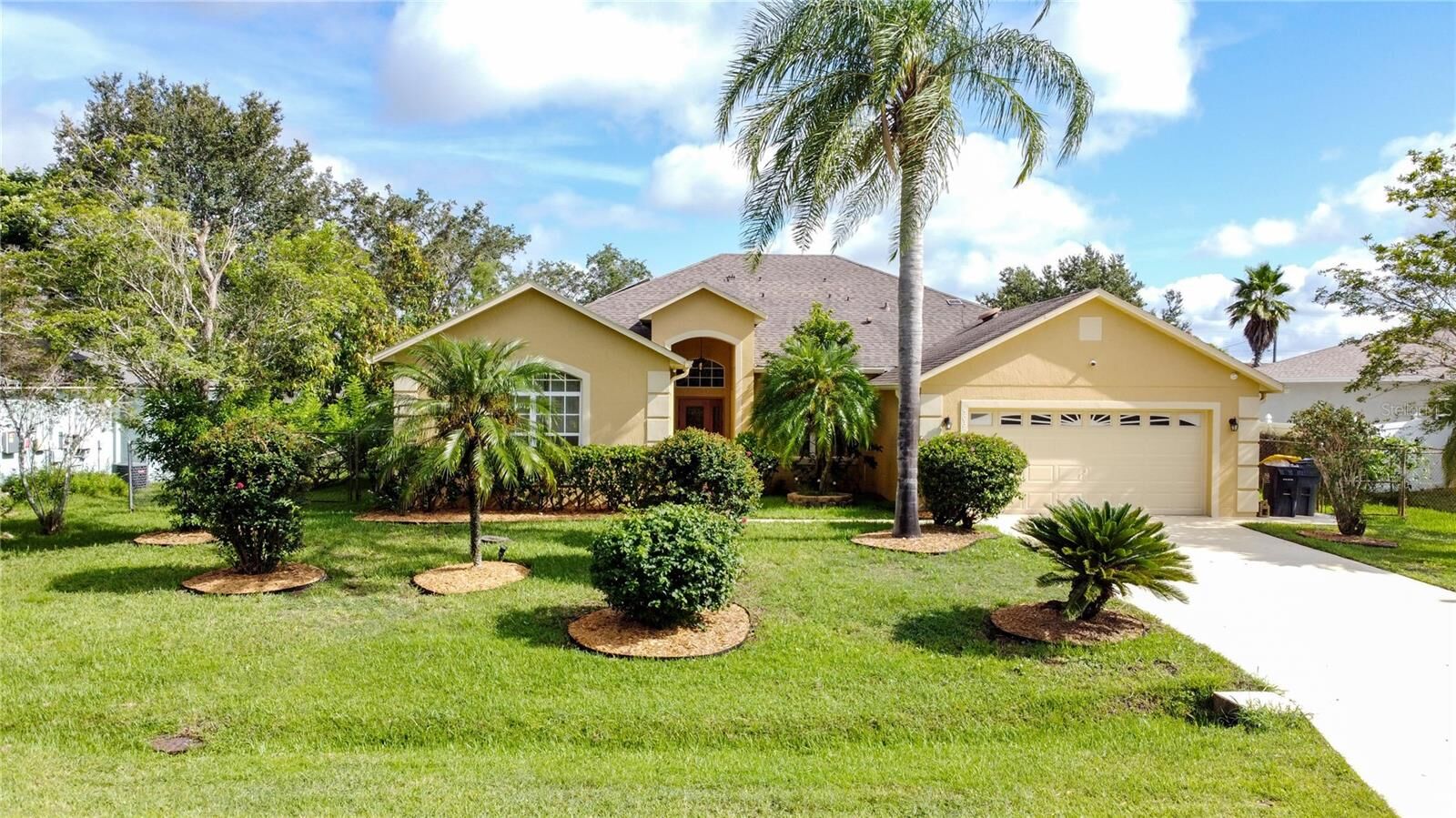 Property Photo:  503 Gull Drive  FL 34759 