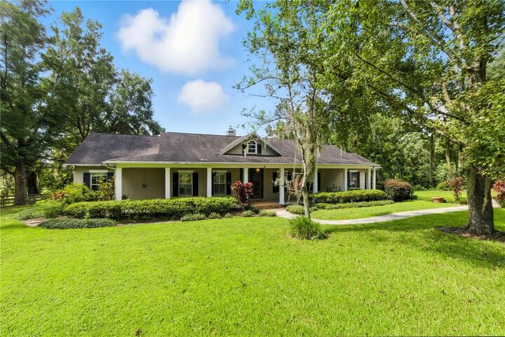 Property Photo:  36641 Blanton Road  FL 33523 