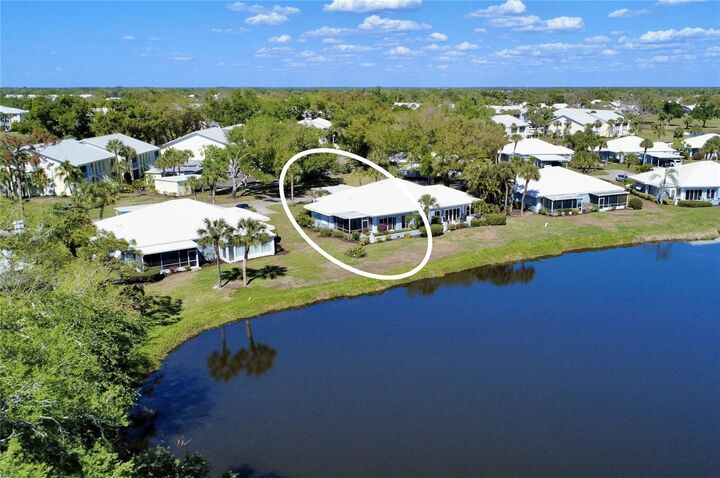 Property Photo:  420 Wexford Circle 124  FL 34293 