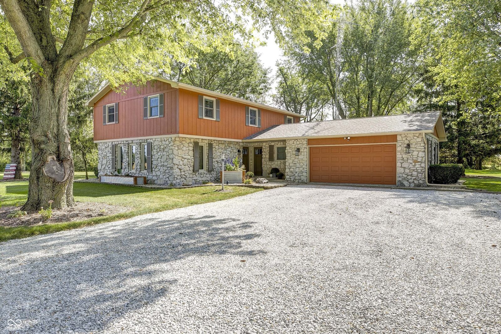 Property Photo:  5915 W 1400 N  IN 46036 