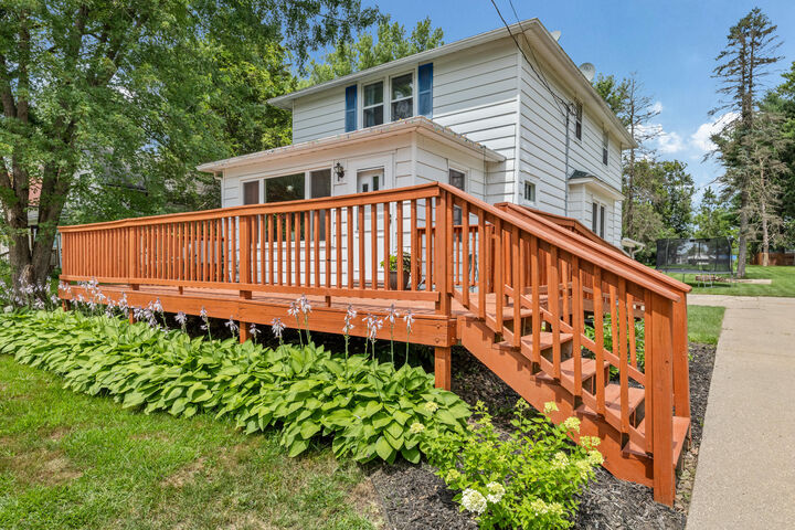Property Photo: 610 Central Ave WI 54656