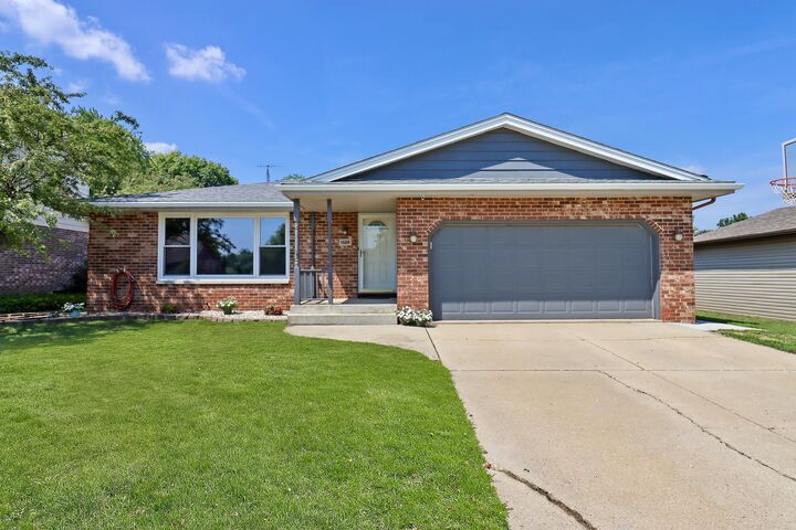 8916 29th Ave  Kenosha WI 53143 photo
