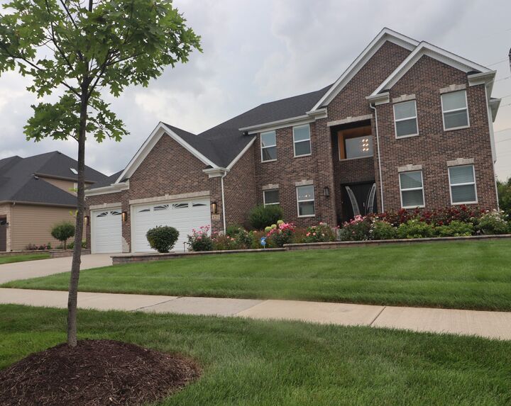 4215 Chinaberry Lane  Naperville IL 60564 photo