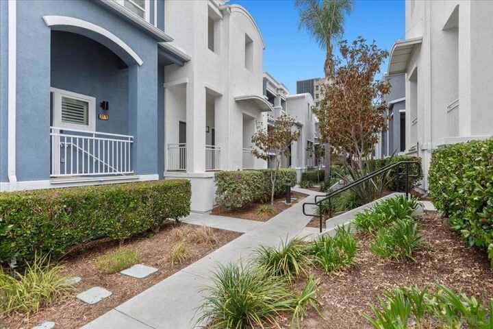 Property Photo: 3477 Coastline Place CA 92110