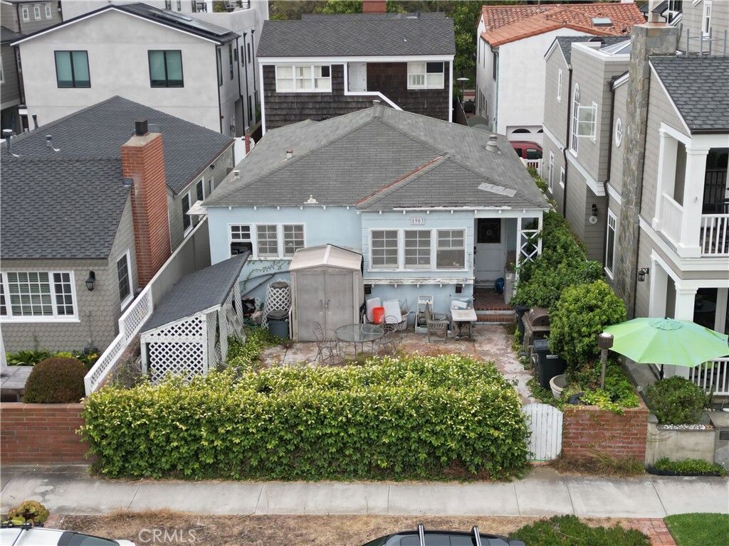 Property Photo: 1903 E Balboa Boulevard CA 92661