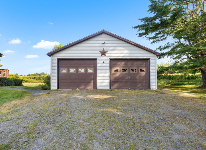 Property Photo:  1729 Avenue Road  ME 04435 