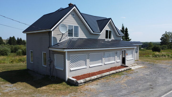 Property Photo:  314 Flat Mountain Road  ME 04772 