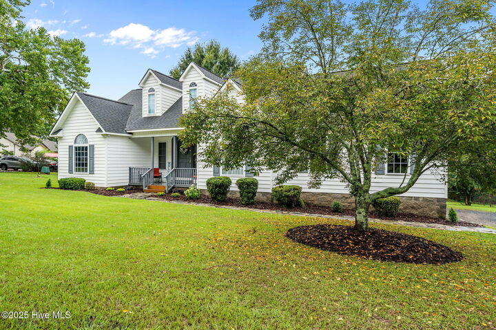 Property Photo:  180 Harvest Lane  NC 28327 