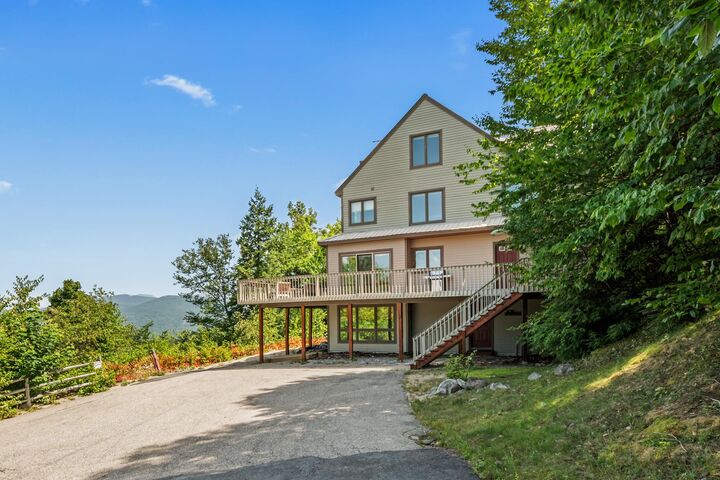 Property Photo: 46 Ammonoosuc Drive NH 03812